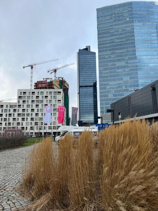 Apartament Warszawa Kolejowa Hub Expo מראה חיצוני תמונה